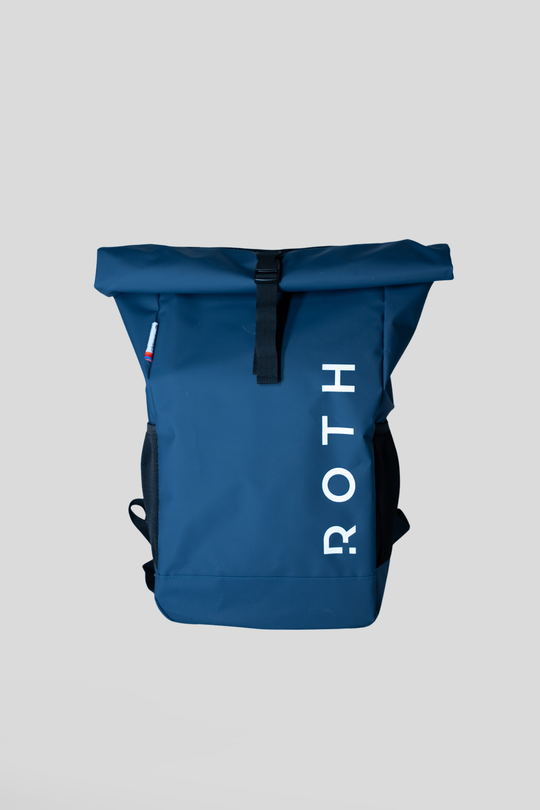 Cádomotus x ROTH Rolltop Rucksack - navy blue