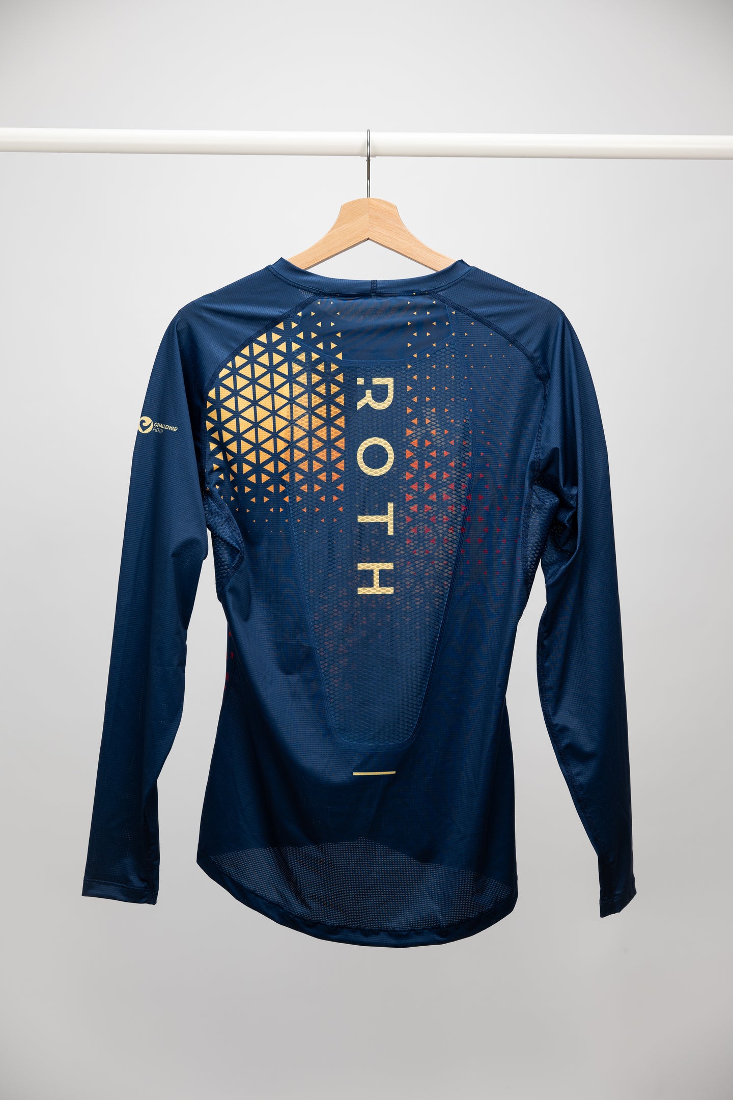 Surpas Fast Shirt Longsleeve Men – Beste Performance für Sportler und Triathleten
