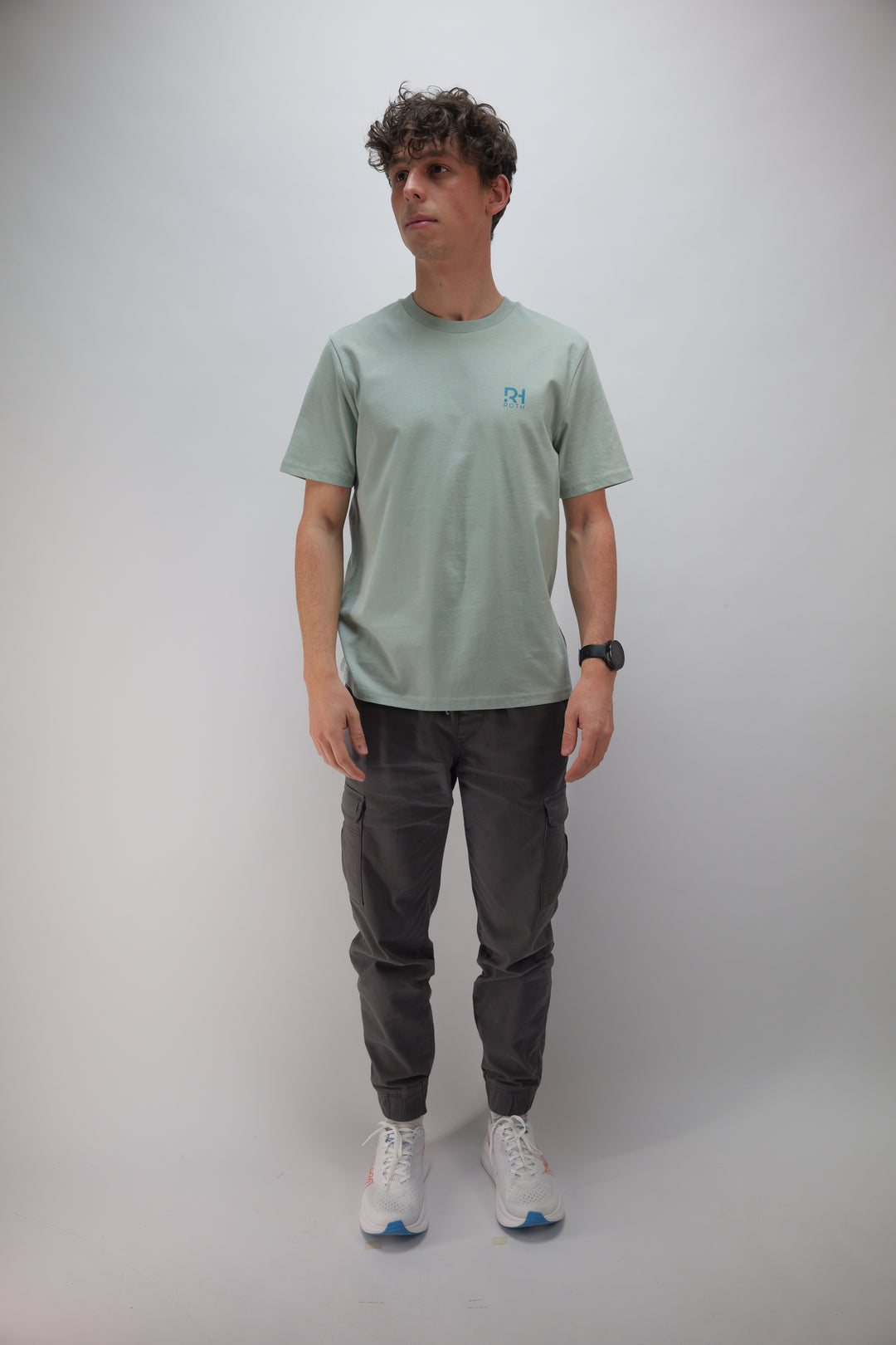 Unisex Casual T-Shirt ROTH Color Line grün - Klassischer Look mit dem ROTH Aufdruck