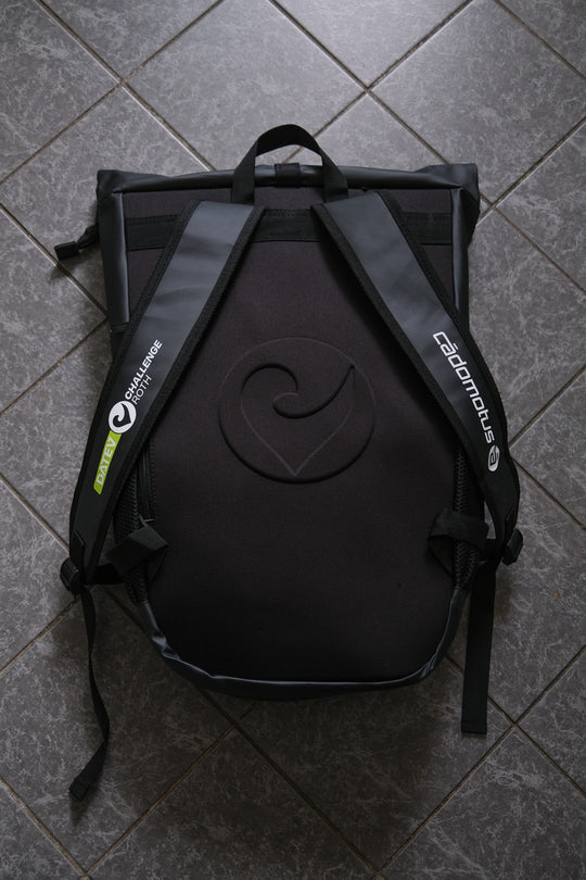 Cádomotus x ROTH Rolltop Rucksack 2025