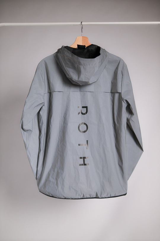 Reflektierende Outdoorjacke ROTH 2026