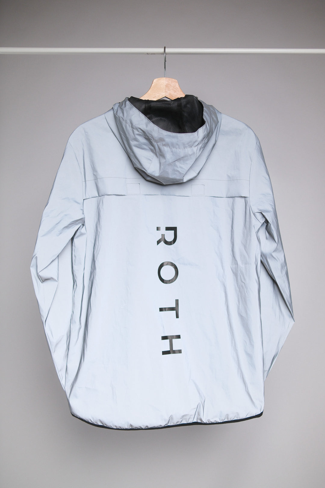 Reflektierende Outdoorjacke ROTH 2026