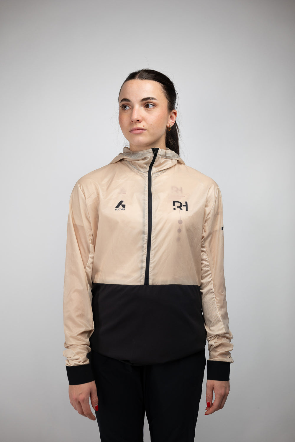 Surpas Stride Running Jacket Wmn 2025