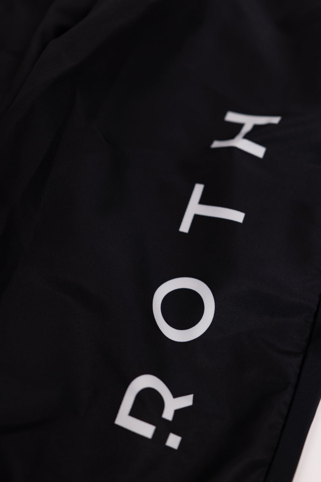 Surpas x ROTH Trainingshose 3.0 Unisex 2026