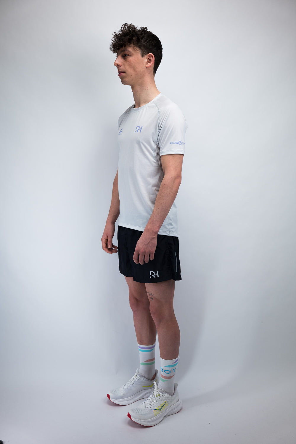 Surpas Fast Laufshirt United by Passion 2025 weiß Vorderseite